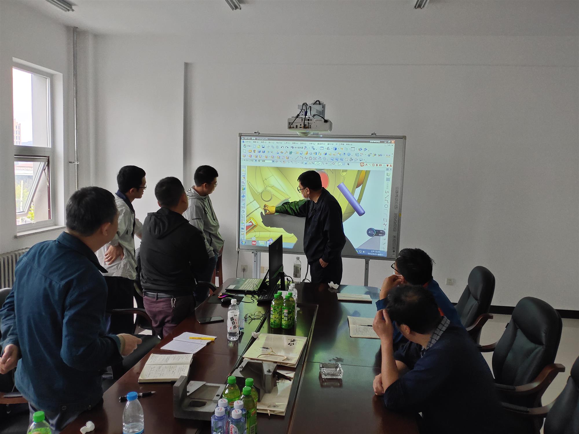 Technical experts from sinotruk group came to Jintian for guidance and exchange
